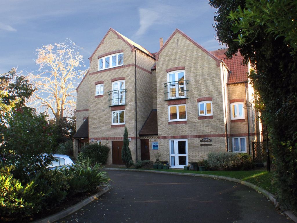 Property photo 1 of 8
