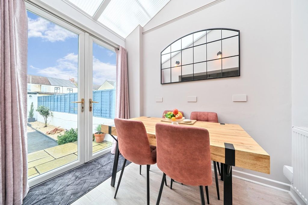 Property photo 3 of 15 1-6989Fd4A25111-1409037-14-6989d3Ef465Ed-1.Jpg