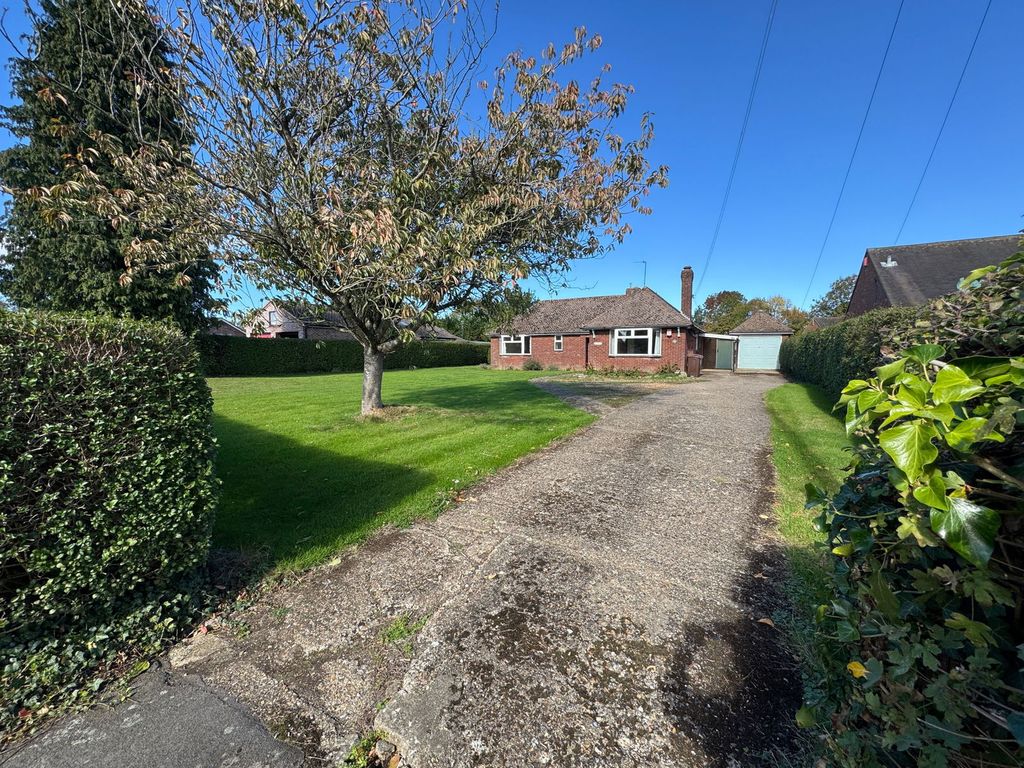 Property photo 1 of 12