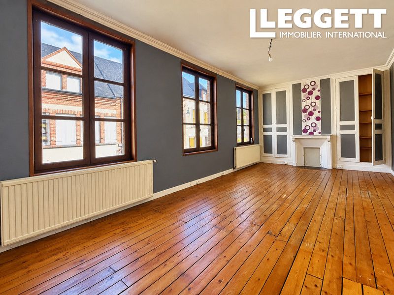 Property photo 2 of 10
