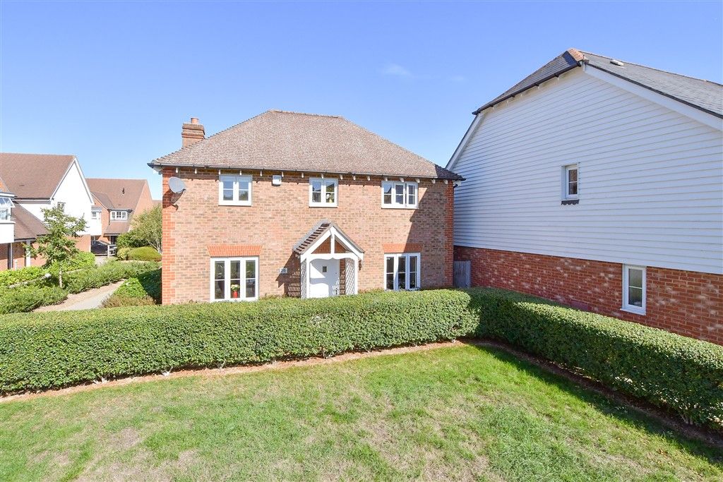 Property photo 1 of 15 External (Brochure)