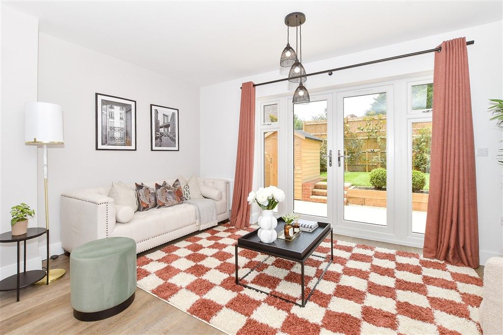 Property photo 1 of 12 Living Area