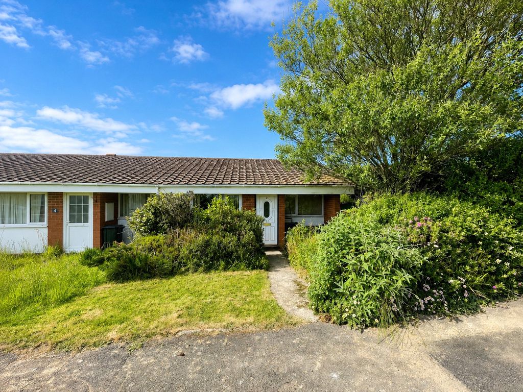 Property photo 1 of 10 Picture No. 12