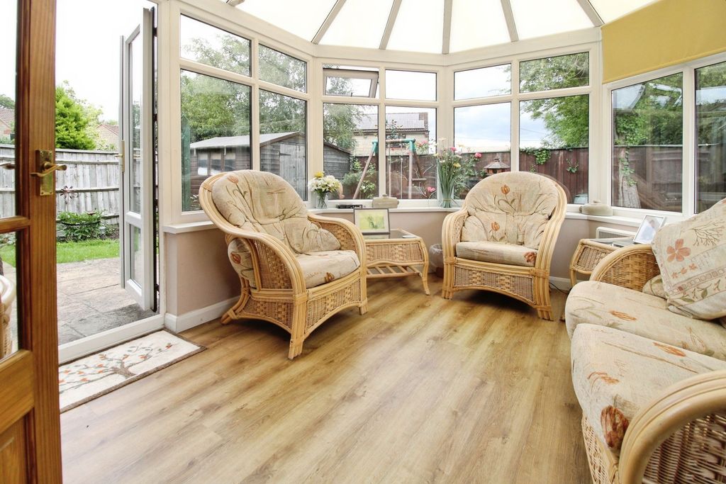 Property photo 3 of 22