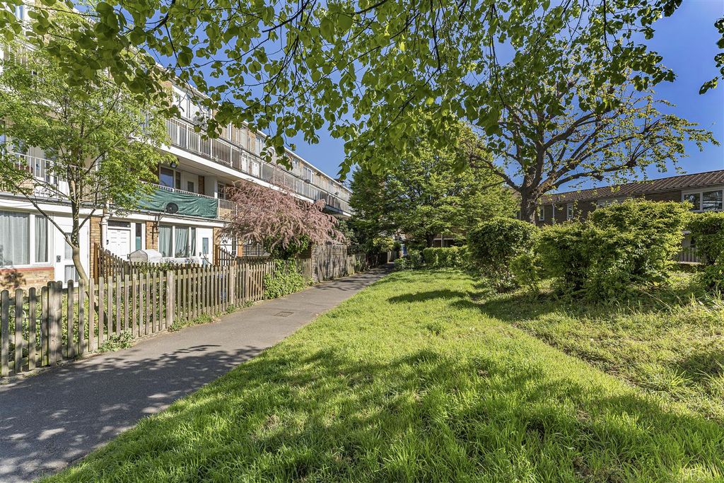 Property photo 1 of 12 Dsc00541.Jpg