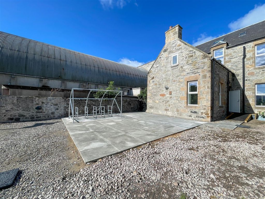 Additional image 9 of 1 bed flat for saleGarden Apartment 5, Stonefield House, The Square, Grantown On Spey PH26