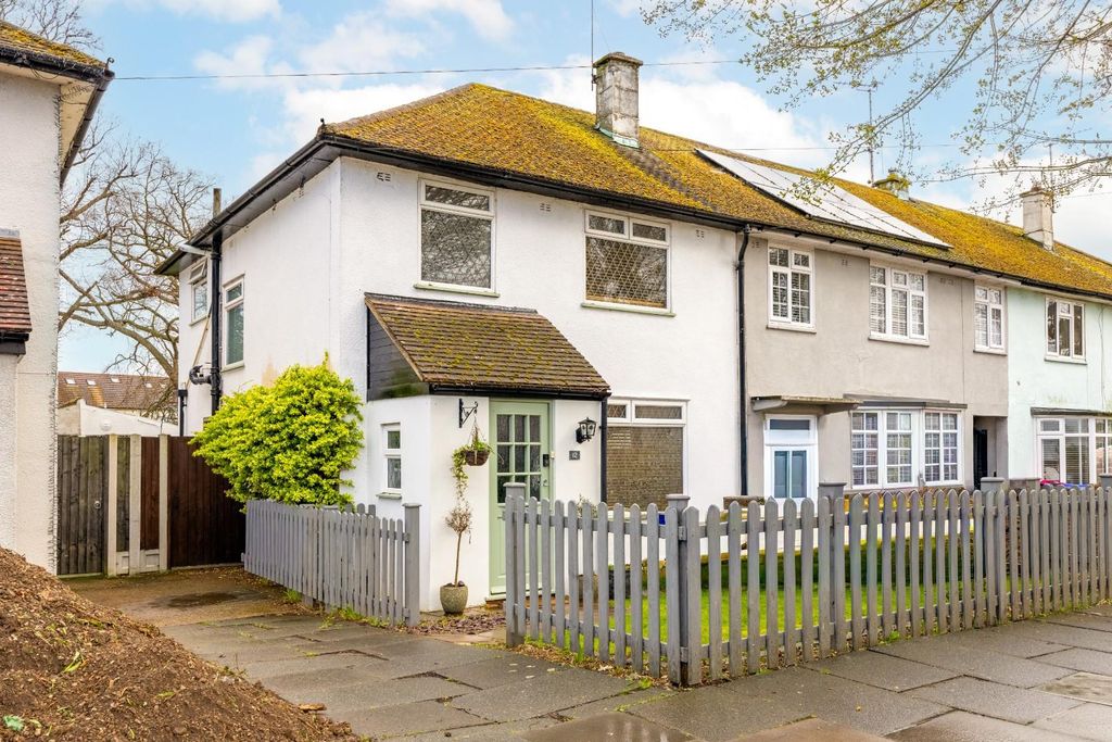 Property photo 1 of 26 Front