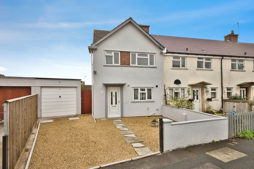 Property photo 1 of 17 Photo