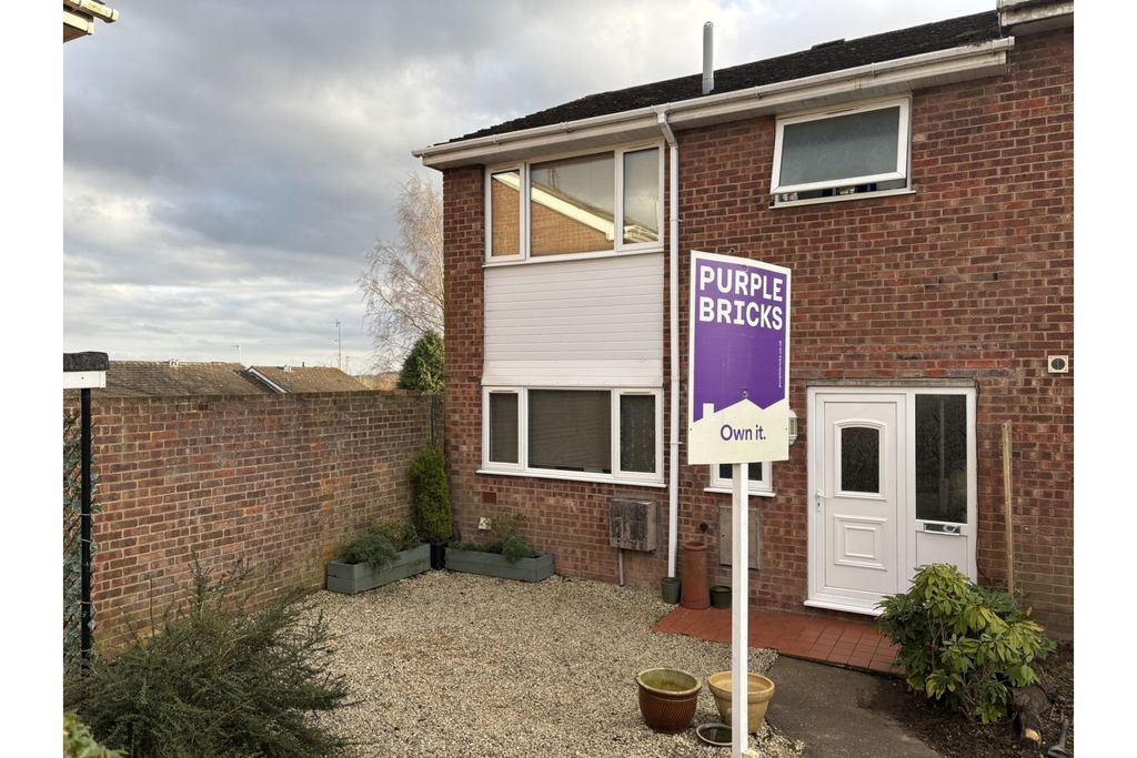 Property photo 1 of 17 Front View