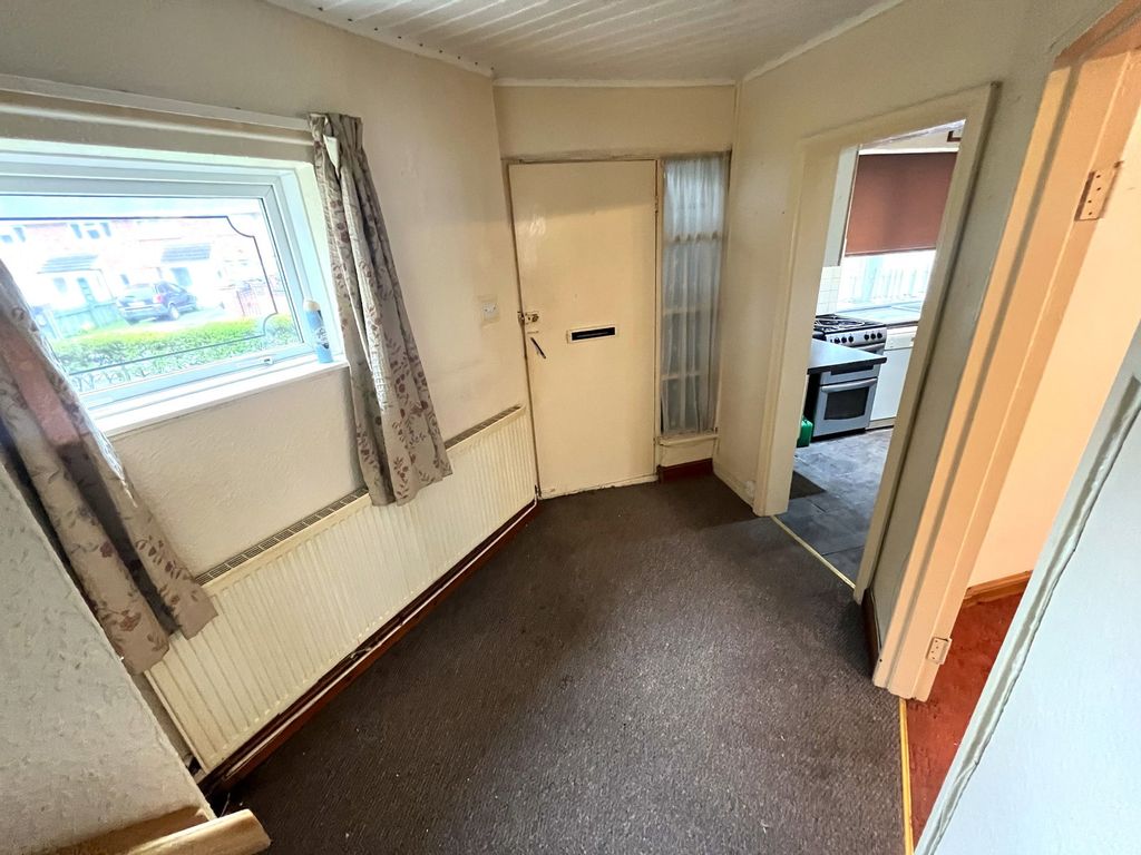 Property photo 3 of 23