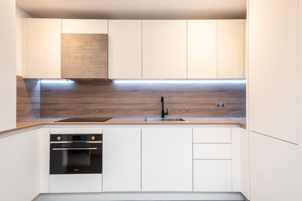 Property photo 2 of 7 Photo 1