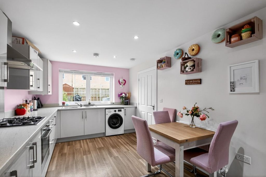 Property photo 2 of 16 15Becksideclose-9.Jpg