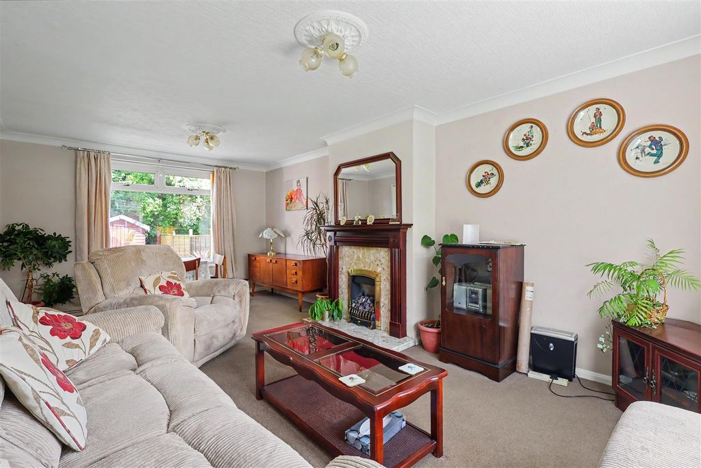 Property photo 2 of 16 Img_6246.Jpg