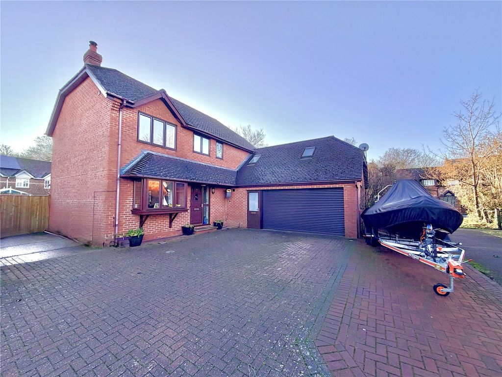 Property photo 1 of 14 Picture No. 17