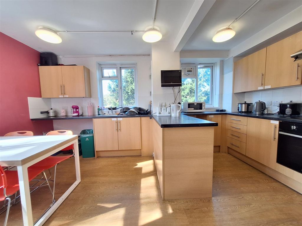 Property photo 3 of 6 20250329_101134.Jpg