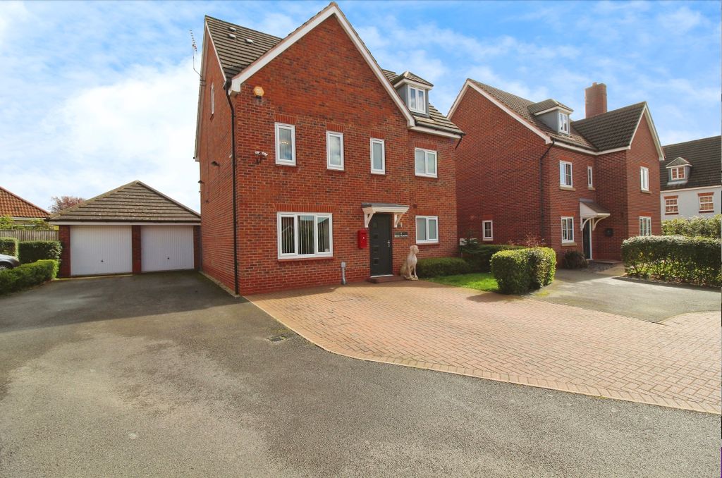Property photo 1 of 25 A7EE5154-35F4-4Aed-914F-37B5Ea20F2F5