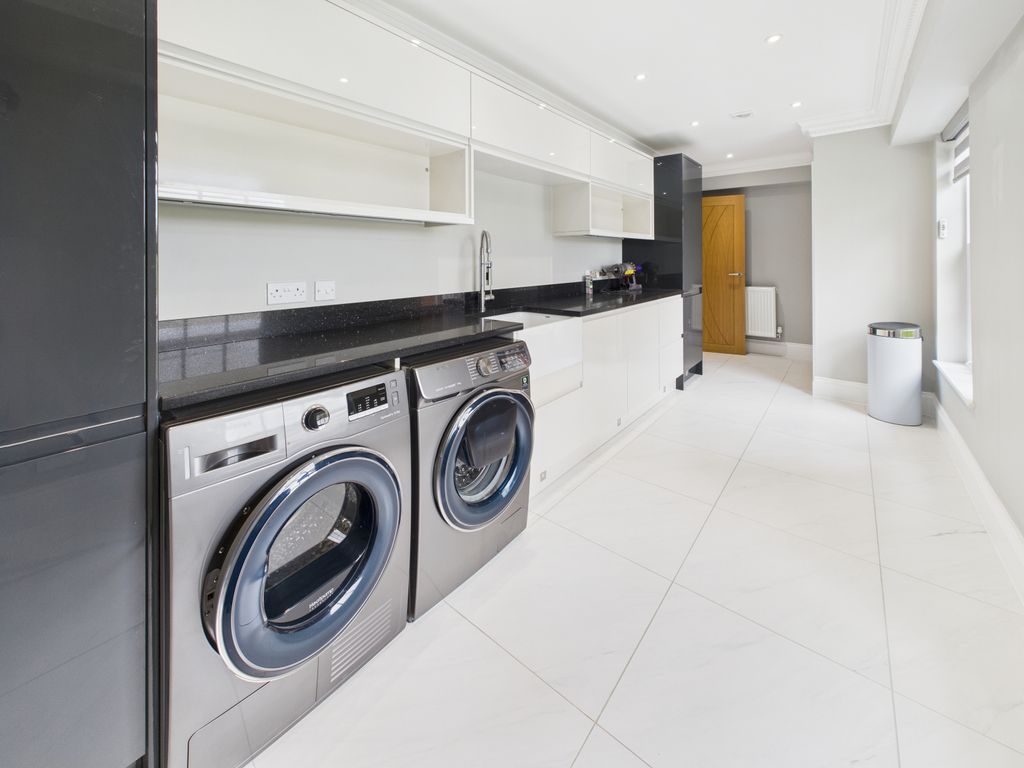 Additional image 10 of 5 bed detached house to rentSkylark Meadows, Whiteley PO15