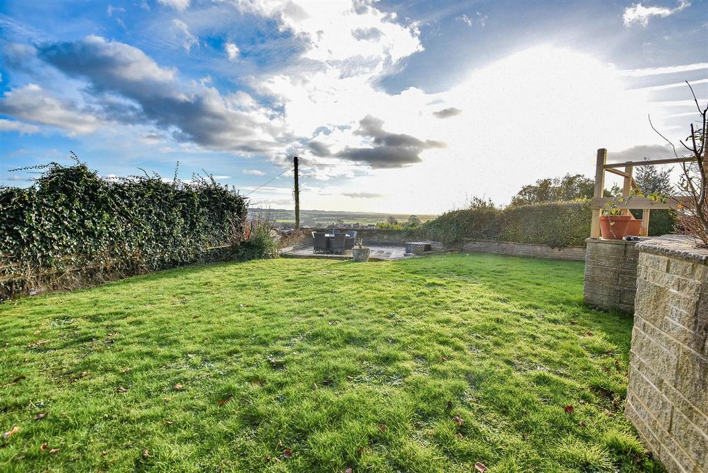 Property photo 2 of 25 Cp4_4692-2.Jpg