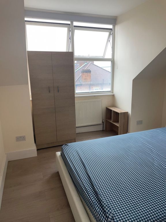 Property photo 1 of 4