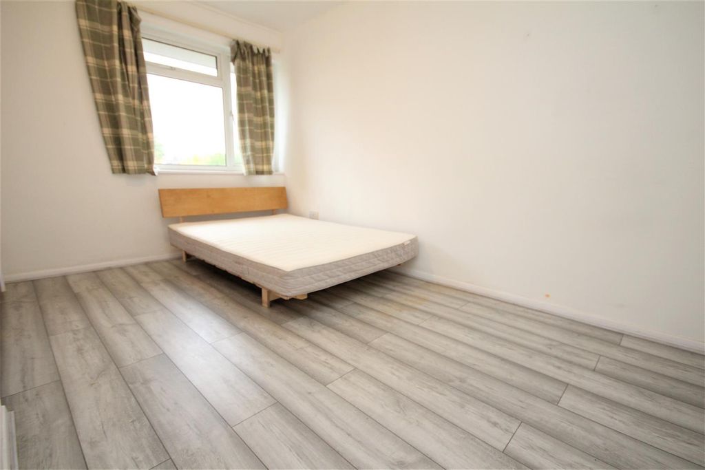 Property photo 3 of 7 Img_4457.Jpg