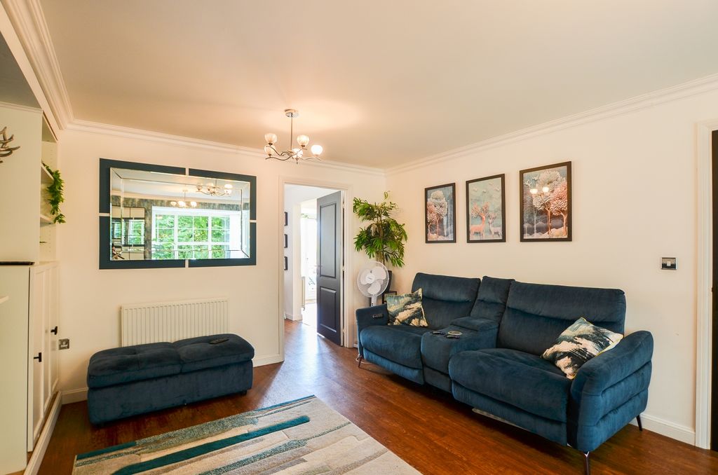 Property photo 3 of 18 6 Mudge Walk - Tps Bodmin 01208 74182 - 12