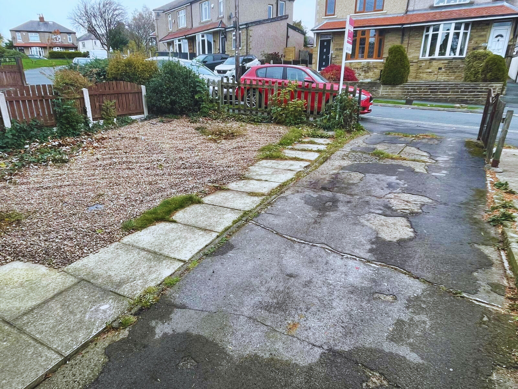 Property photo 2 of 19