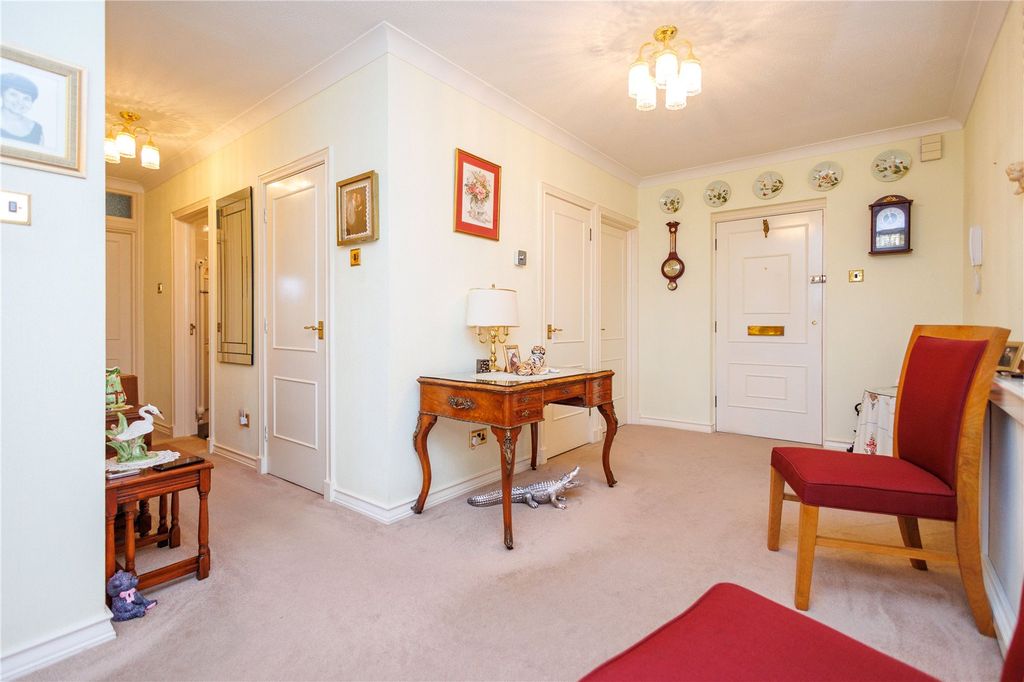 Property photo 2 of 16 Picture No. 09