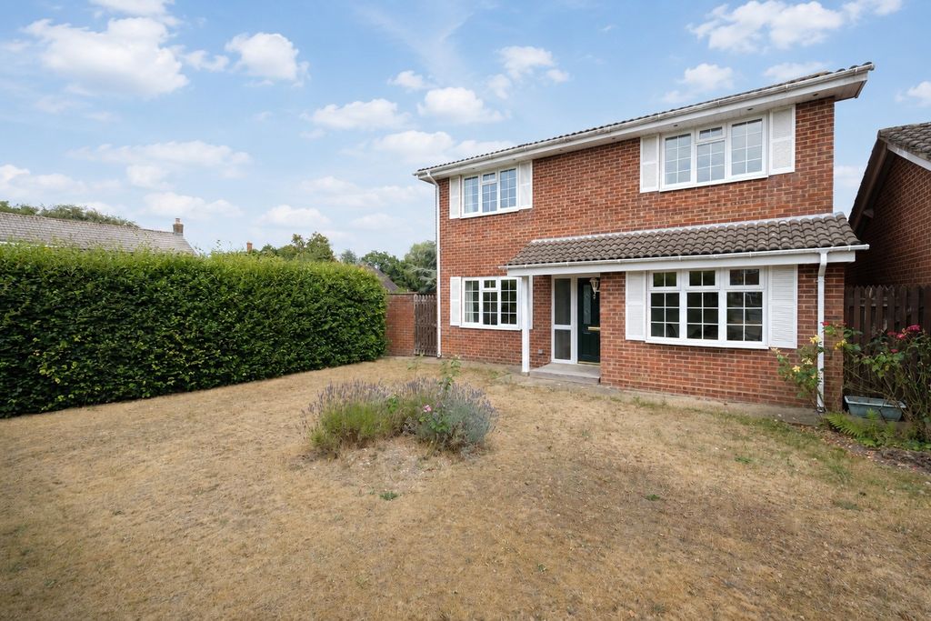 Property photo 1 of 17