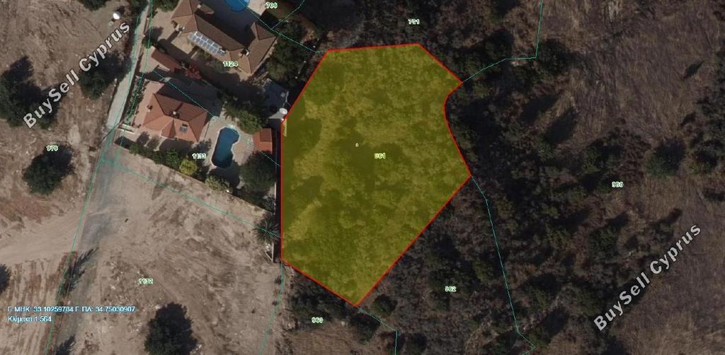 Property photo 1 of 2