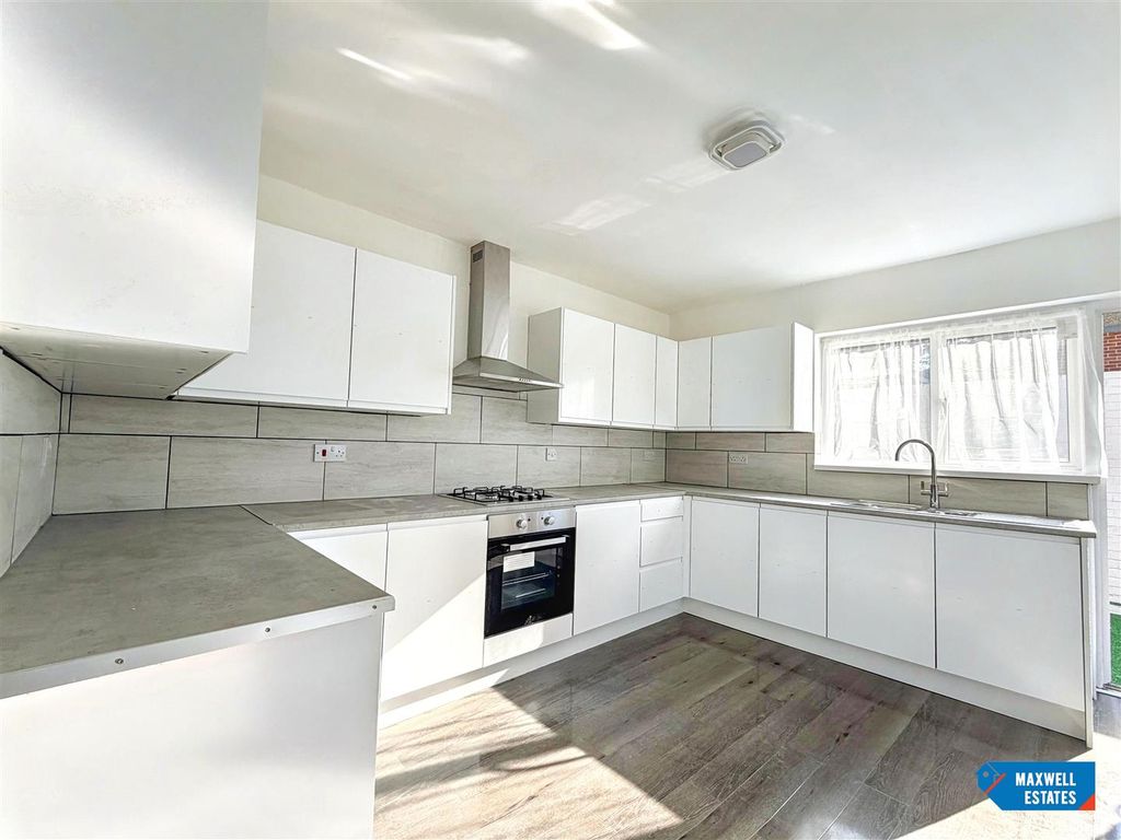 Property photo 3 of 14 Whatsapp Image 2026-03-03 At 11.05.35.Jpg