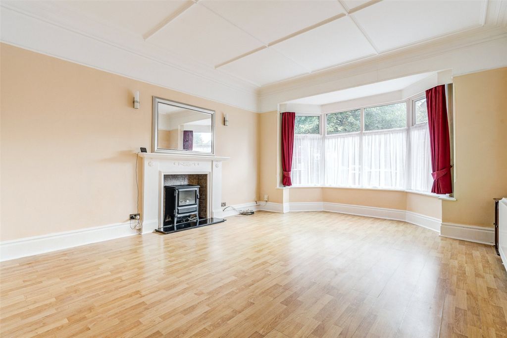 Property photo 3 of 13 Picture No. 12