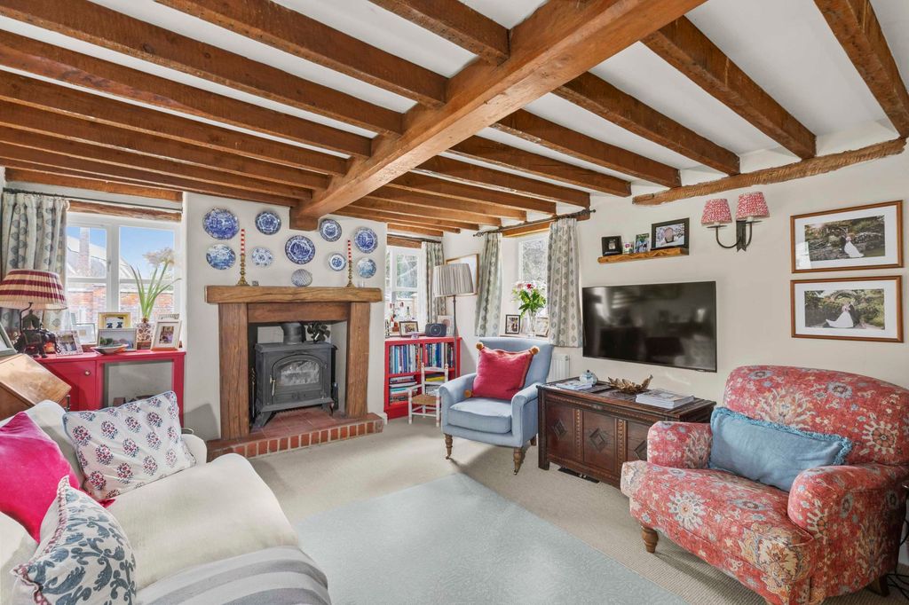 Property photo 2 of 14