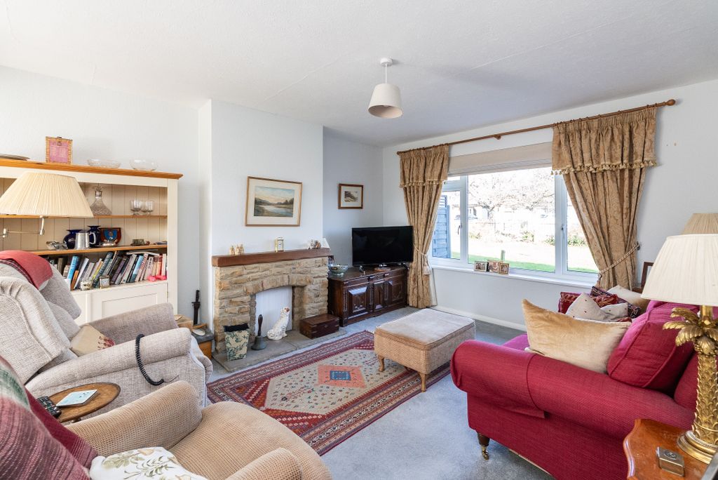 Property photo 1 of 11 Dsc00164