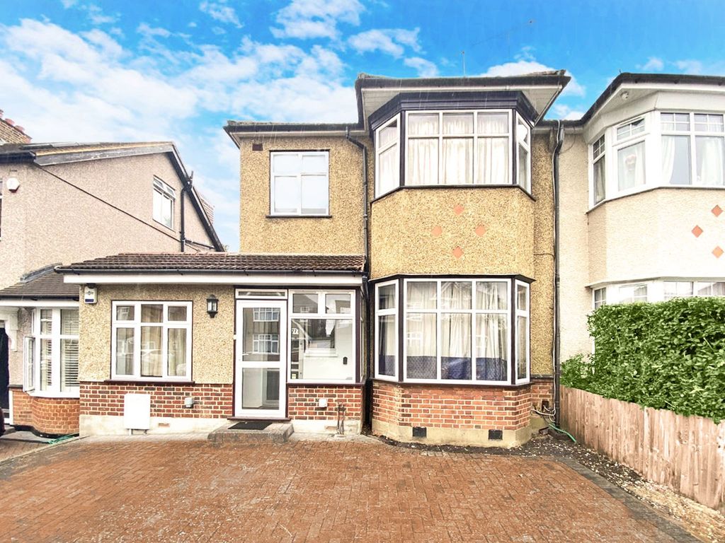 Property photo 1 of 19 4307370