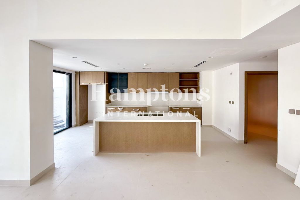 Property photo 3 of 11 Media 3