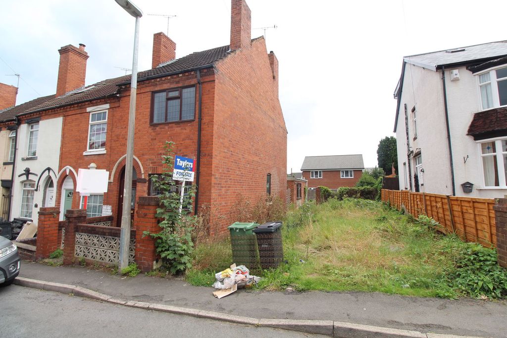 Property photo 1 of 8