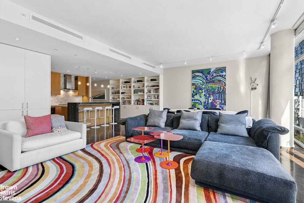 Property photo 3 of 13 <Alttext/>