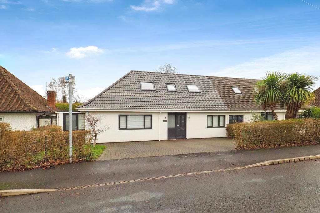 Property photo 1 of 16 Front