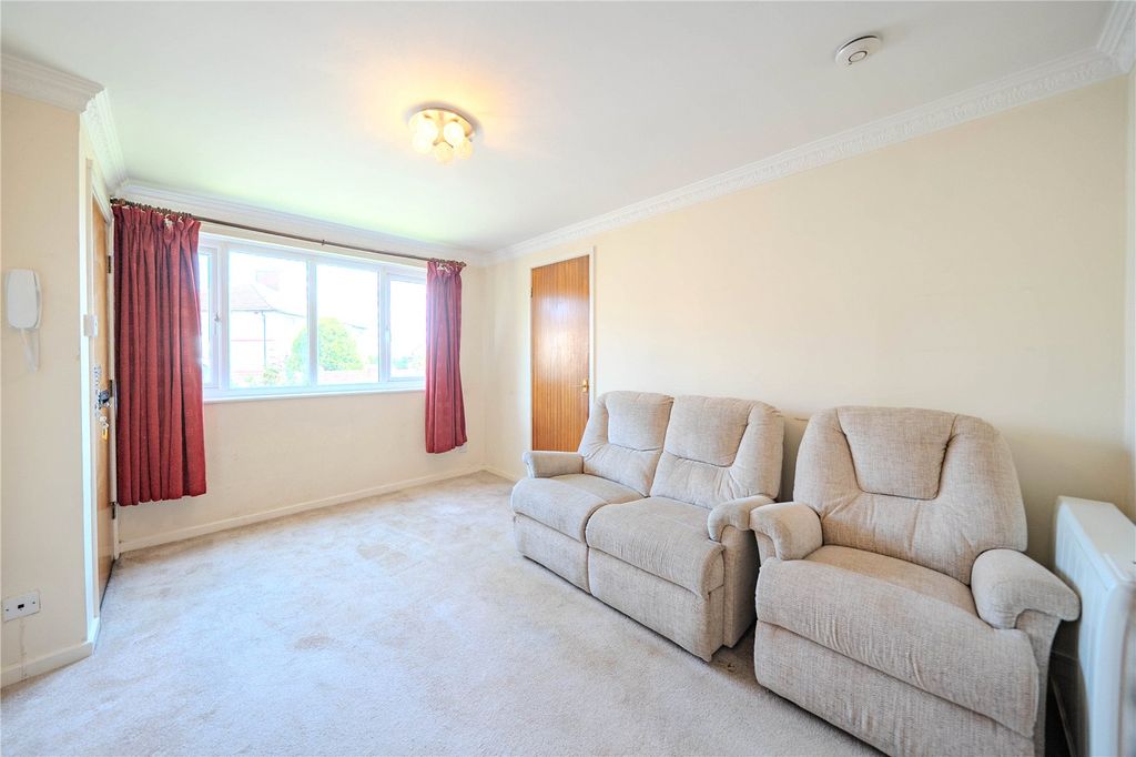 Property photo 2 of 10 Picture No. 14
