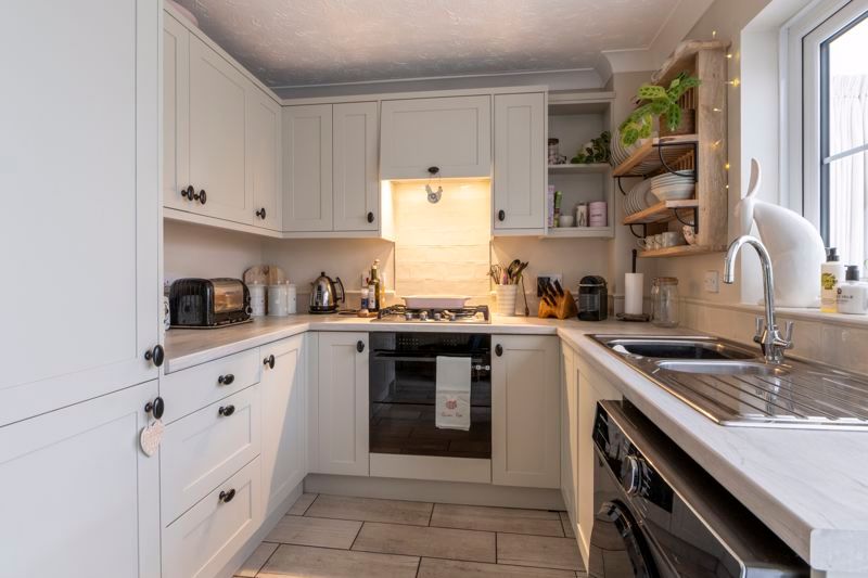 Property photo 2 of 14 Photo 15