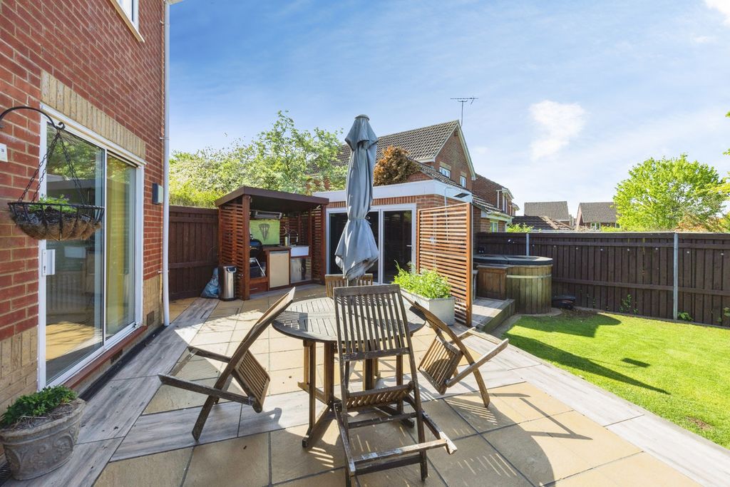 Property photo 3 of 22