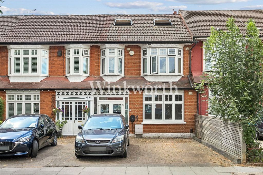 Property photo 2 of 17 Picture No. 33