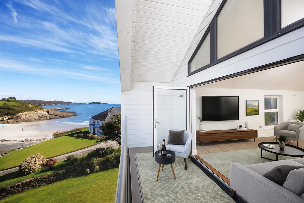 Property photo 1 of 30