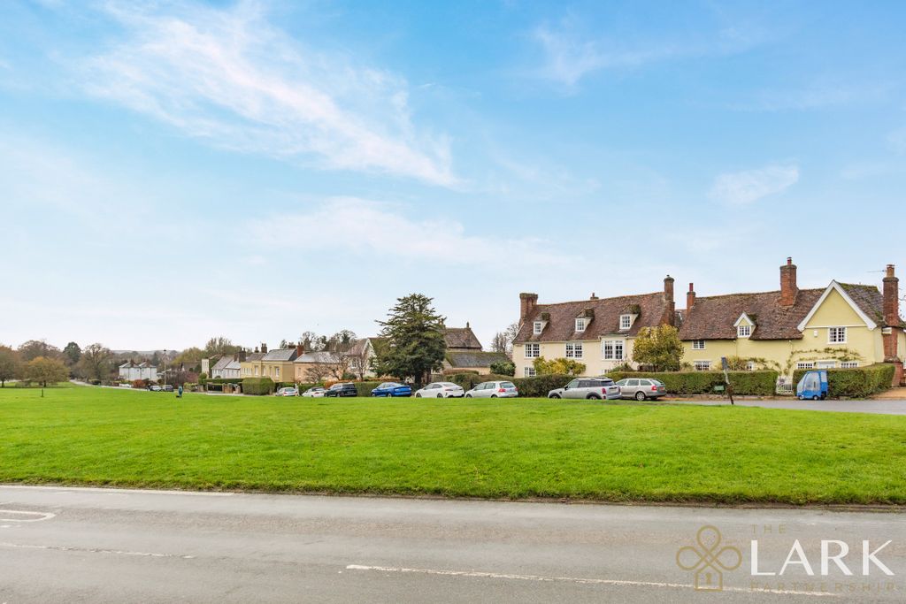 Property photo 3 of 50 8669044-Exteriorwm07