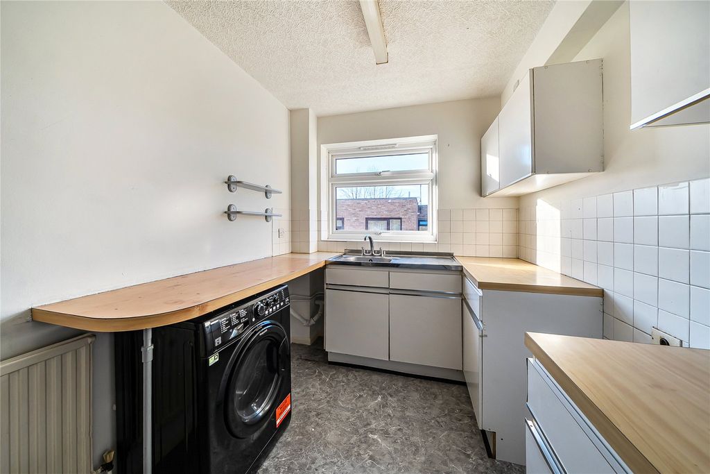 Property photo 3 of 10 Picture No. 10