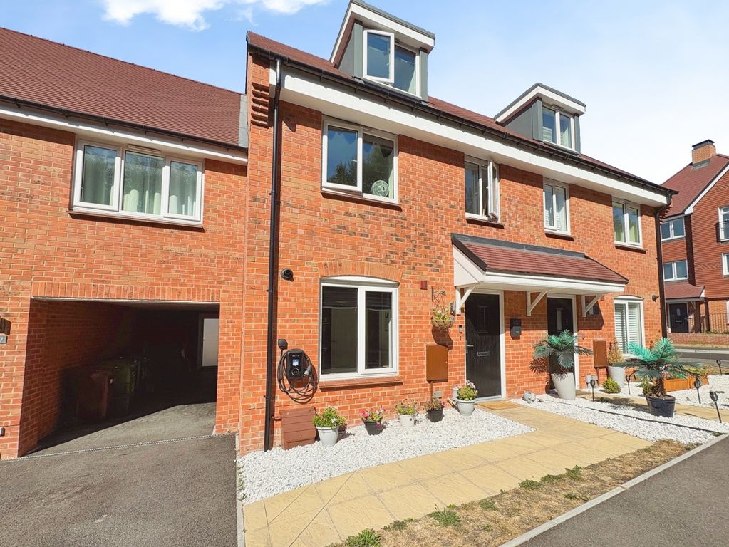 Property photo 1 of 14 Pbox-Img.Jpg