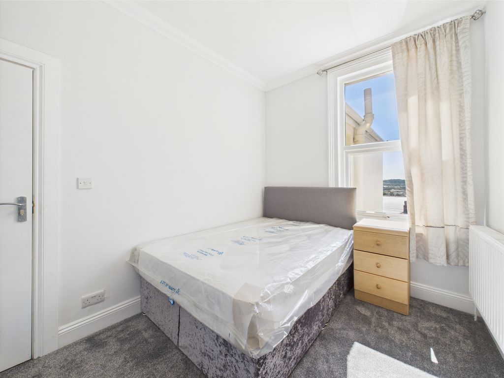 Property photo 2 of 7 Cam02089G0-Pr0482-Still064