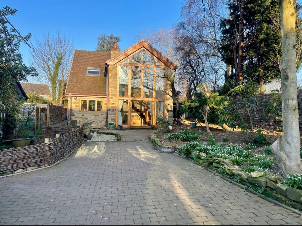 Property photo 3 of 21