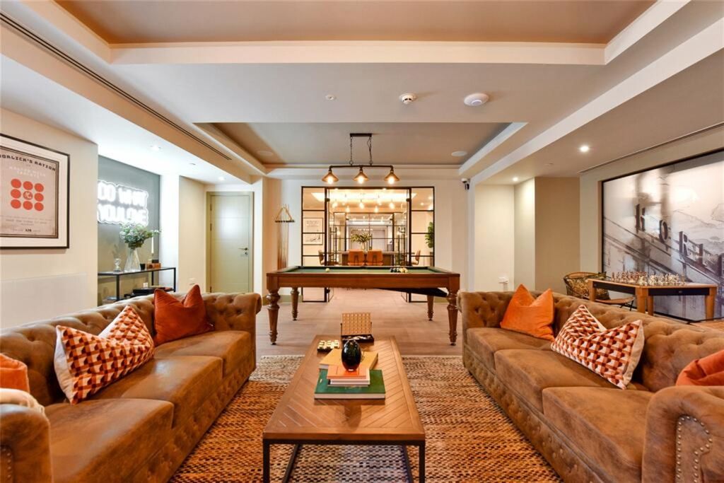 Property photo 1 of 17 (Main)