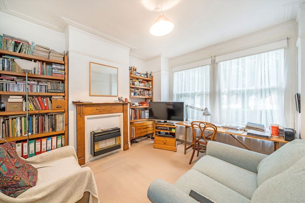 Property photo 2 of 5